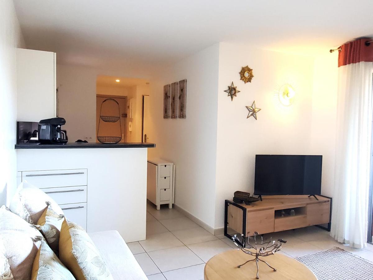 Frejus Plage Le Capitole T2 35M2 Climatise Balcon Buitenkant foto